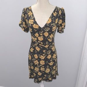 Floral print skater dress size S